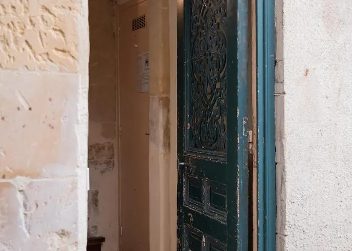 Hyper Centre, Phenix-sils